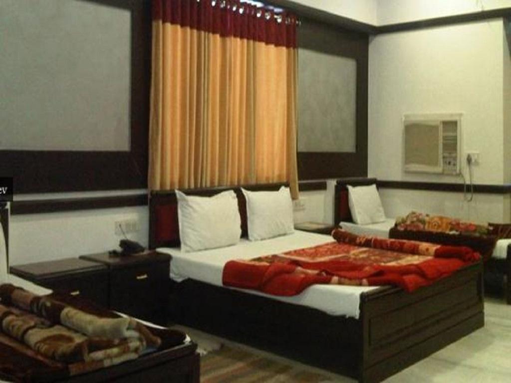 Hotel Ambaji International Ranpur Exteriér fotografie
